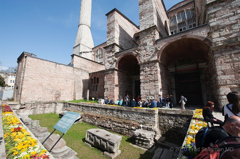 20100401_071725 D3.jpg - In the garden in the  front of the current entrance of the Hagia Sophia, some remains of the 'Theodosian Church' of 415 are still visible